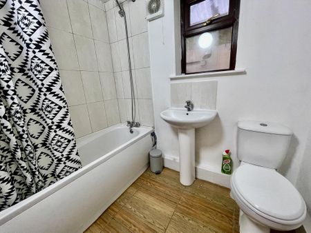 3 bedroom house to rent - Photo 5