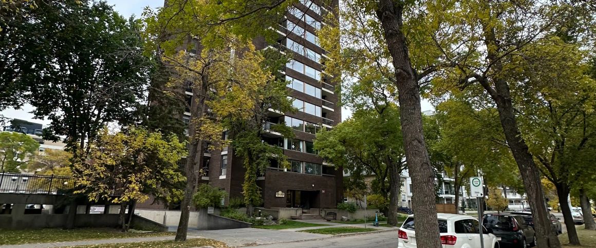 2-Bedroom Condo for Rent - Downtown Edmonton — 1002 - Photo 1