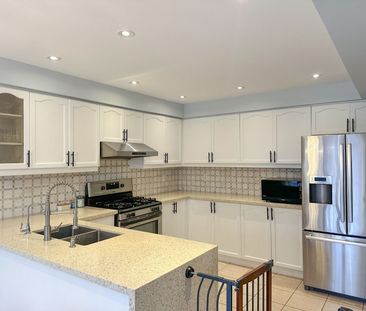 For Lease - 7 CLOVERCREST Drive, Brampton, Ontario - Photo 6