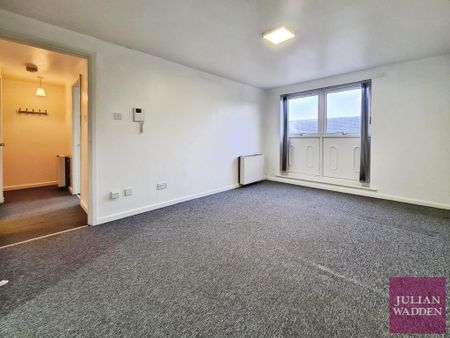 1 bedroom flat to rent - Photo 5