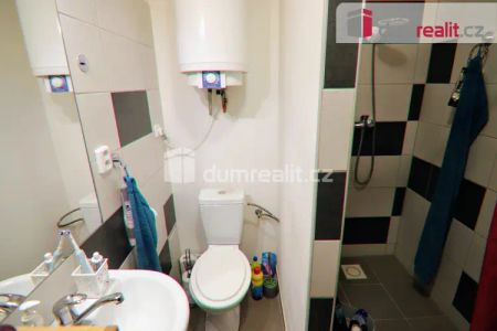 Pronájem bytu 1+kk 39 m - Photo 4