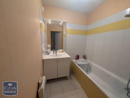 Location Appartement 2 pièces 48m² GAILLAC 81600 - Photo 4