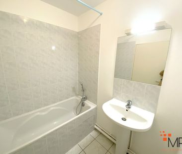 Location Appartement 2 pièces 48m² - Photo 6