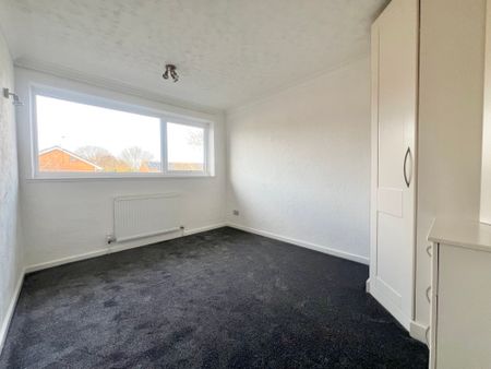 Lynden Avenue - Photo 4