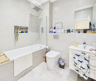 1 bedroom flat to rent - Photo 6
