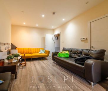 6 bedroom property to rent - Photo 2