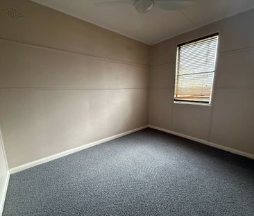 Spacious 4-Bedroom Home in South Tamworth - Photo 1