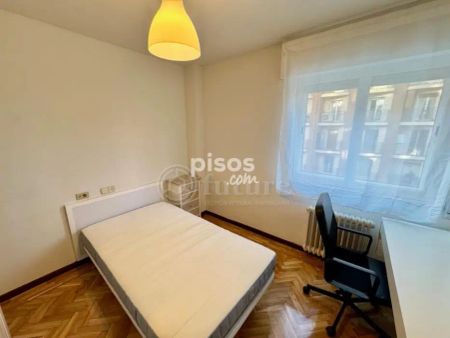 Piso en alquiler en Calle de Valverdón - Photo 5