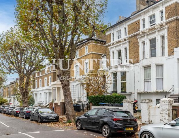 Brondesbury Villas, London - Photo 1