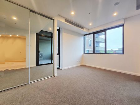 415/4D Glyceria Lane, Tallawong NSW 2762 - Apartment For Rent | Domain - Photo 5