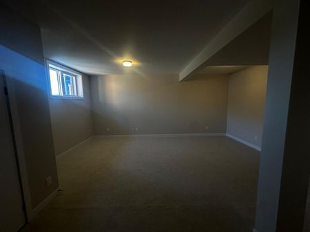 For Lease - 78 Ryan Reynolds Way, Orleans - Convent Glen and Area, Ontario - Photo 5