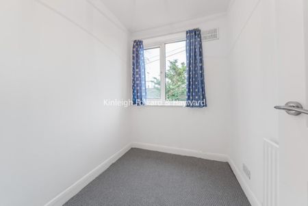 Chase Side Avenue, Wimbledon SW20 - Photo 3