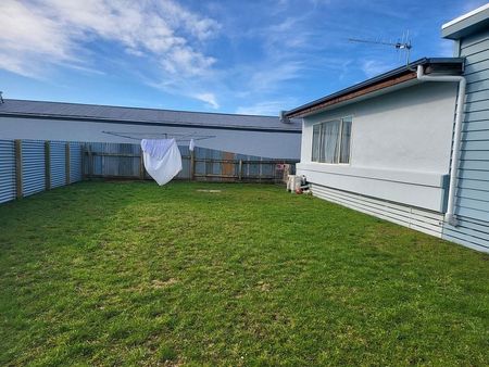 Fully furnished house - Photo 4