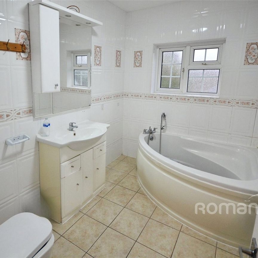 5 bedroom house to rent - Photo 1