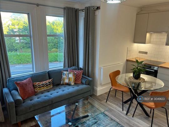 1 bedroom flat to rent - Photo 1