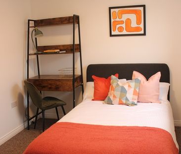 Room in a Shared House, Danbury Place, LE5 - Photo 3