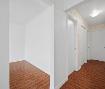 For Lease - 42 Flamingo Crescent, Brampton, Ontario - Photo 1