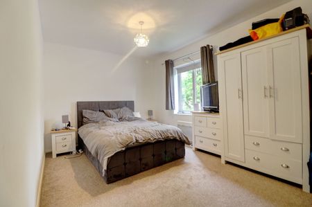 2 bedroom flat to rent - Photo 3