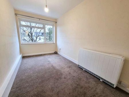 Holmewood Close, Kenilworth, CV8 - Photo 5