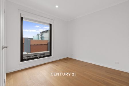 Stunning Townhouse&excl; - Photo 2