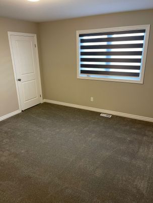 For Lease - 258 Wellandvale Drive, Welland, Ontario - Photo 1