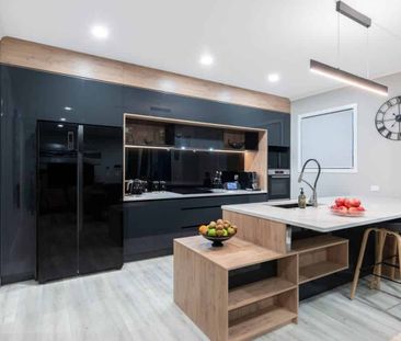 Spacious 5-Bedroom Family Home for Rent in Hobsonville – $1,300 per... - Photo 4