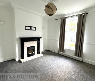 3 bedroom end of terrace house to rent - Photo 1