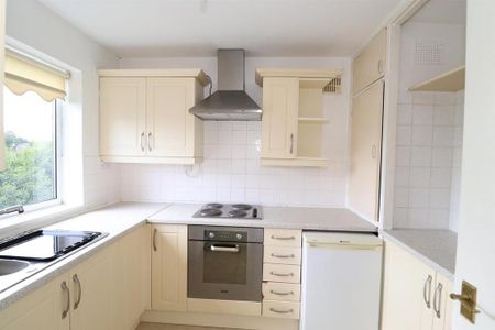 2 bedroom apartment to rent - Photo 4