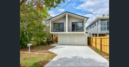 FULLY FURNISHED, DESIGNER STUDIO APARTMENT – BILLS INCLUDED! - Photo 5