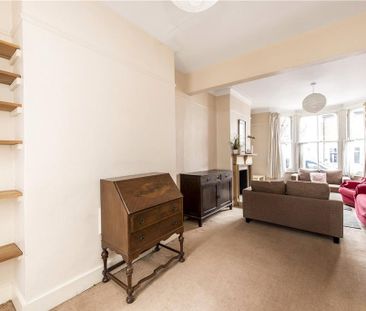 4 bedroom terraced house to rent - Photo 2