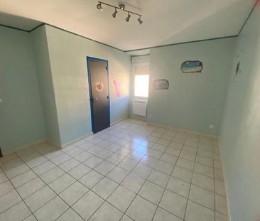 Location Appartement 3 pièces 85m² MOLIERES SUR CEZE 30410 - Photo 6