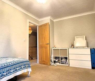 3 bedroom detached house to rent - Photo 5