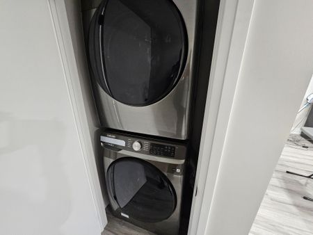 For Lease - 17 Dragonfly Crescent, Toronto, Ontario - Photo 5