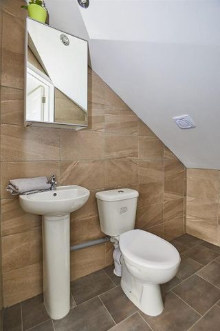 4 bedroom terraced house to rent - Photo 4