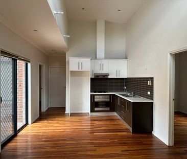 12/31-33 Olive Street, Reservoir VIC 3073 - Photo 2