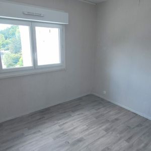 A LOUER – Appartement T4 à LILLEBONNE - Photo 2