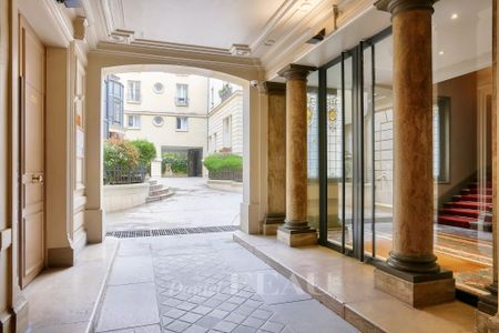 Location appartement, Paris 9ème (75009), 2 pièces, 72.64 m², ref 85642632 - Photo 2