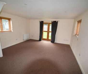 3 bedroom detached house to rent - Photo 6