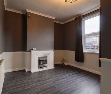 2 bedroom property to rent - Photo 3