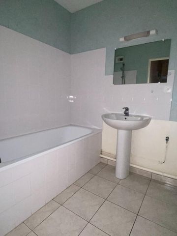 Location Appartement 3 pièces 65m² ST BRIEUC 22000 - Photo 5