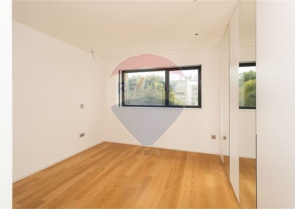 Apartamento T3 em Lisboa