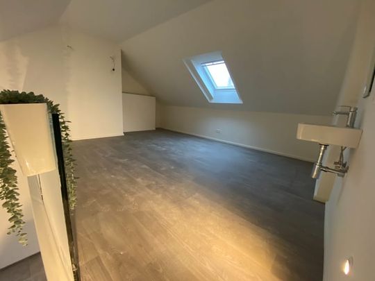 Appartement te huur - Photo 1