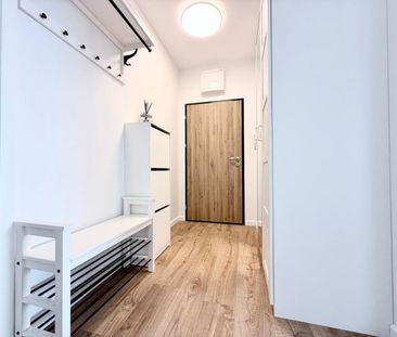 2024 rok, GOCŁAW, 3 pok. + komórka +2x garaż 50.63 m² - Photo 5