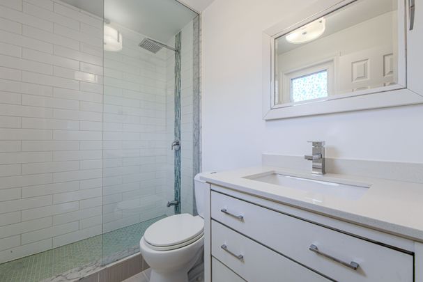 For Lease - 1020 Roxborough Drive, Oakville, Ontario - Photo 1