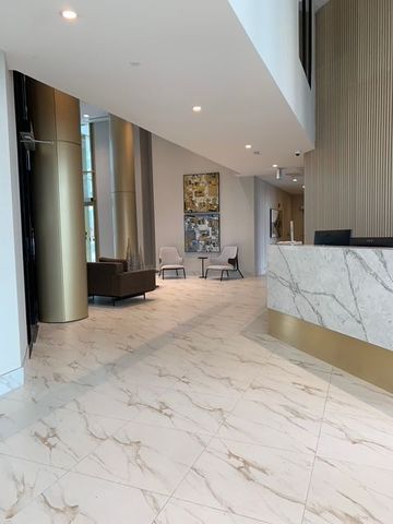 For Lease - 1005 Dundas Street, Oakville, Ontario - Photo 2