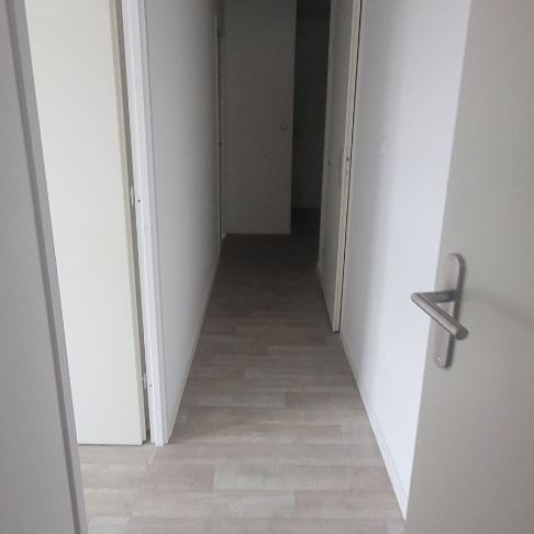 Location Appartement 4 pièces 85m² VALENCIENNES 59300 - Photo 1
