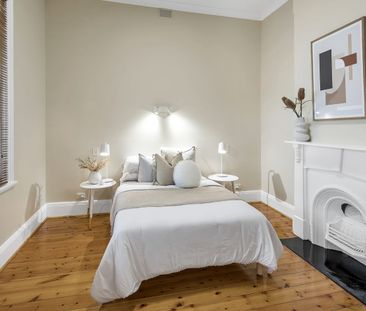 Find comfort: where classic charm meets everyday ease - Photo 6