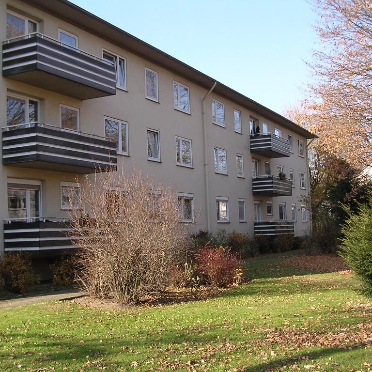 Charmante 3-Zimmer-Wohnung mit Duschbad & Balkon in Duisburg-Wanheimerort! - Photo 1