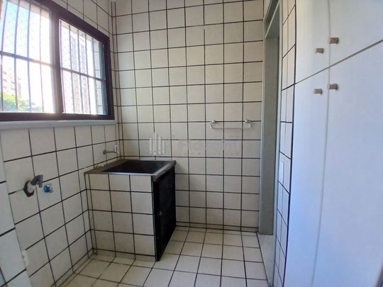 MEIRELES - APARTAMENTO - JOSE NAPOLEAO, 403 APTO 301 EDIFICIO ALVARO GARCEZ - Photo 1