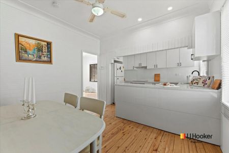 Charming 3-Bedroom Home in Quiet Padstow Location - Photo 5
